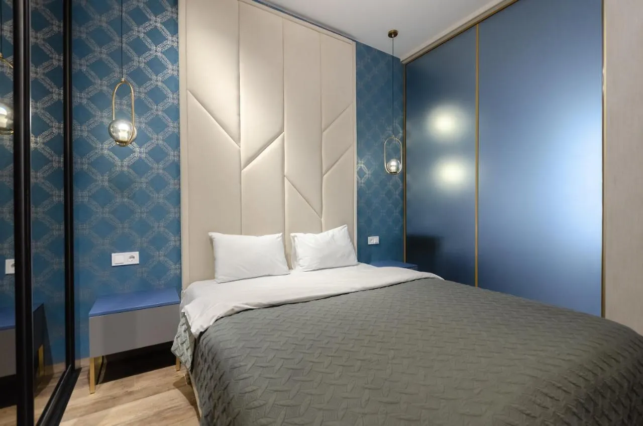 Petrovdom In Luxury Apartments At 68 Zhylyanska Street,38 Perlyna Kyiv