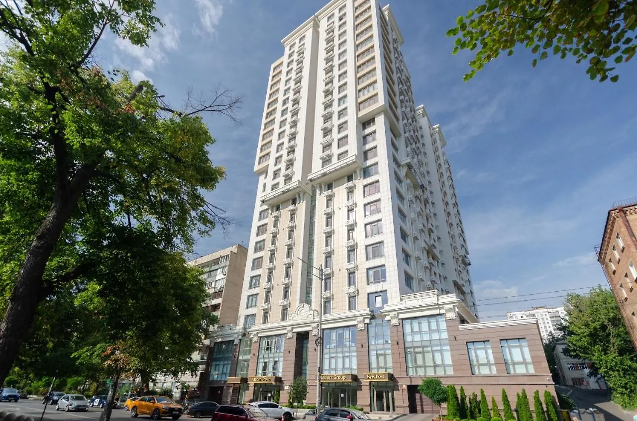 Petrovdom In Luxury Apartments At 68 Zhylyanska Street,38 Perlyna Kyiv