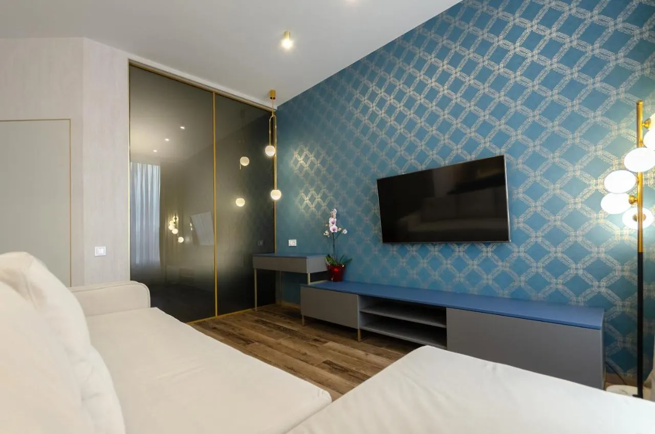 Petrovdom In Luxury Apartments At 68 Zhylyanska Street,38 Perlyna Kyiv Ukraine