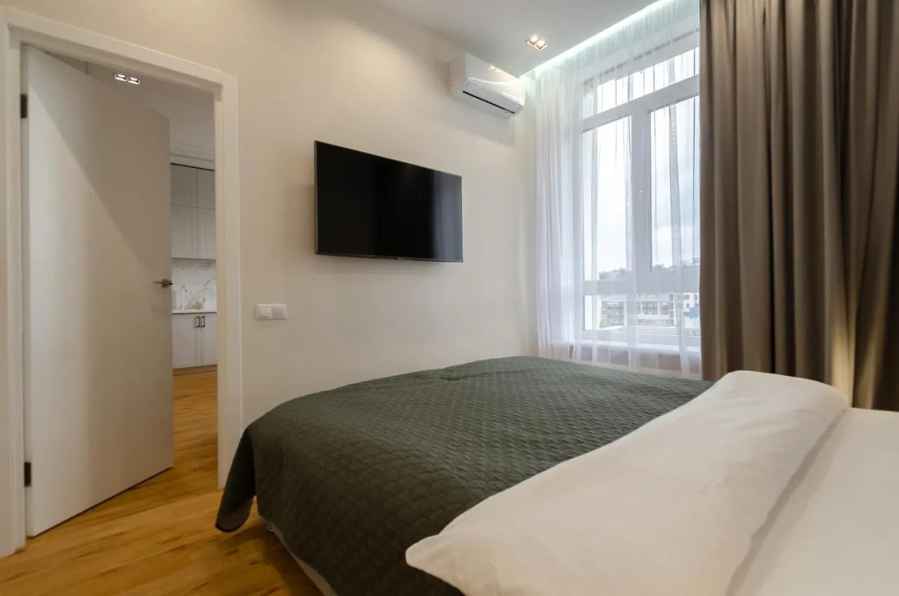 Petrovdom In Luxury Apartments At 68 Zhylyanska Street,38 Perlyna Kyiv