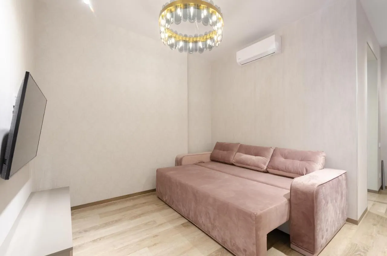Petrovdom In Luxury Apartments At 68 Zhylyanska Street,38 Perlyna Kyiv