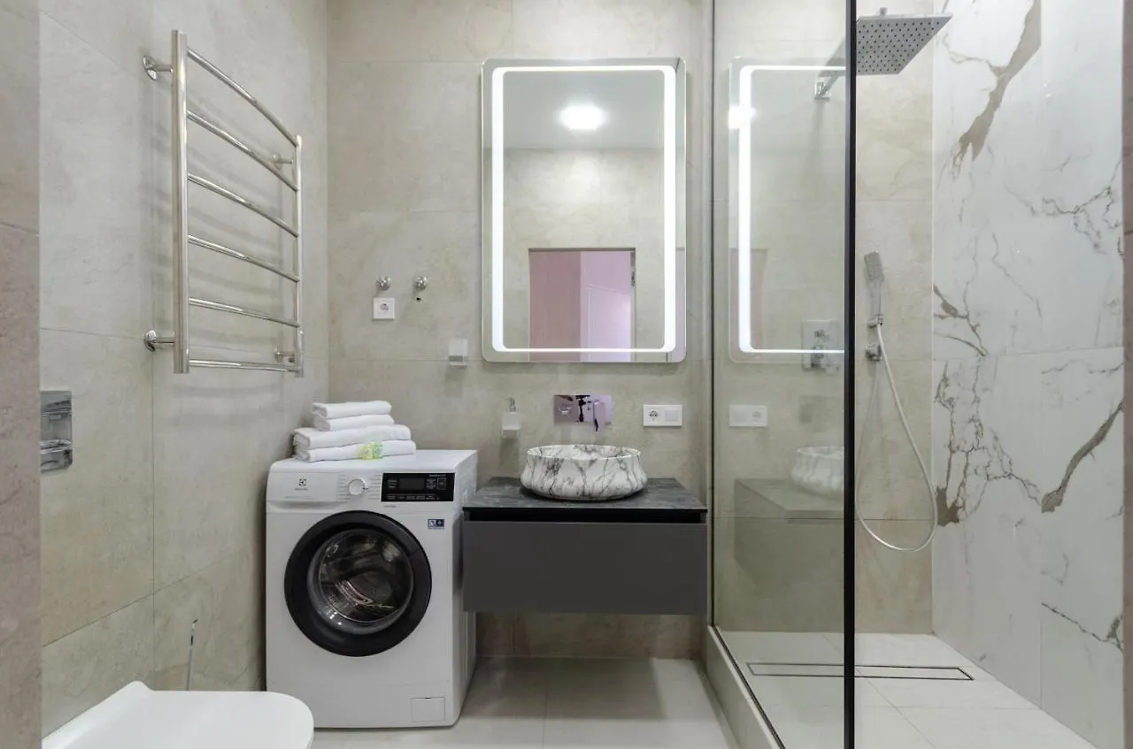 Petrovdom In Luxury Apartments At 68 Zhylyanska Street,38 Perlyna Kyiv