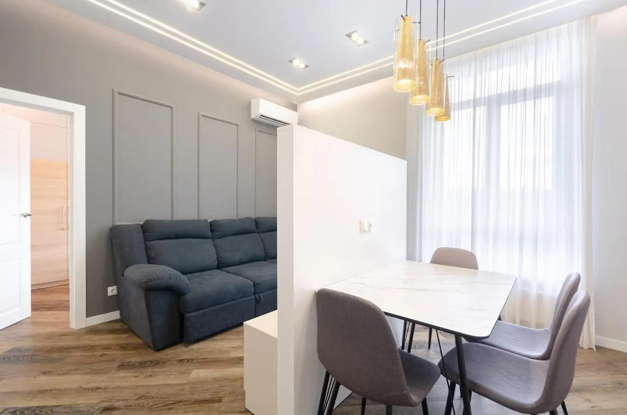 Petrovdom In Luxury Apartments At 68 Zhylyanska Street,38 Perlyna Kyiv Ukraine