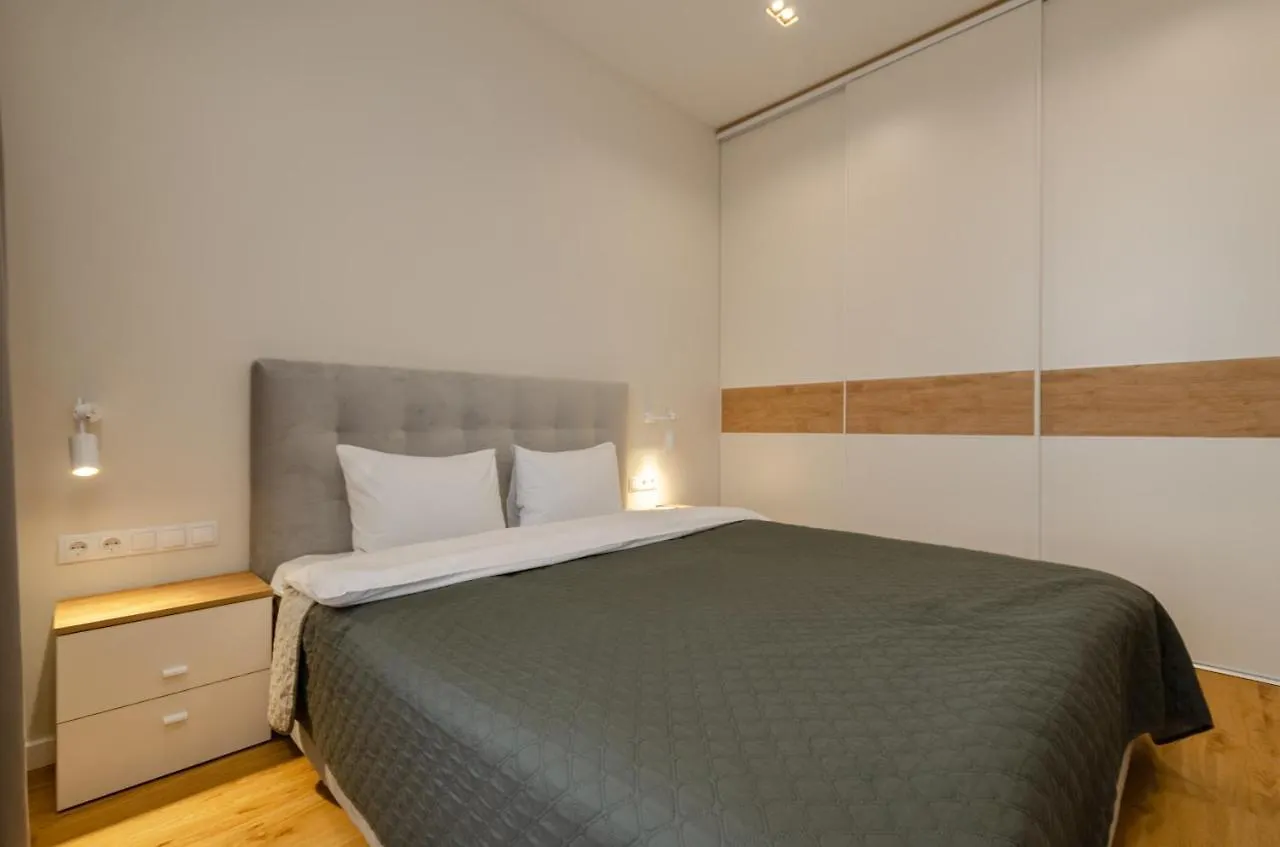 Petrovdom In Luxury Apartments At 68 Zhylyanska Street,38 Perlyna Kyiv